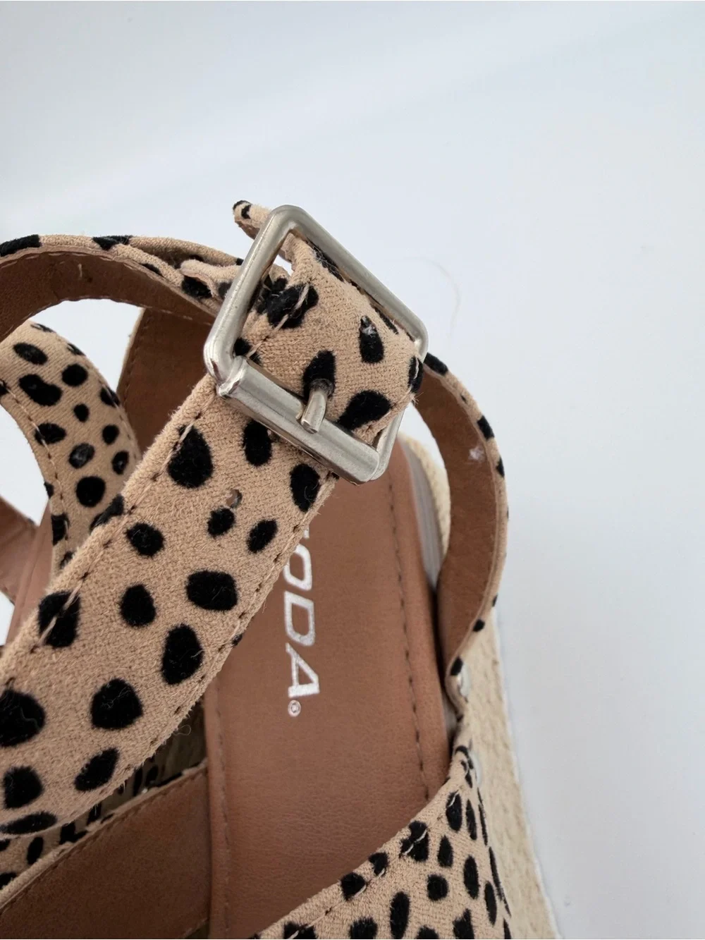 Cheetah Espadrille Flatform Sandal Ankle Strap Platform Wedge Soda Size 6 Beach